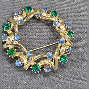 Vtg Signed @ART Art-Mode Authur Pepper Goldtone Blue Green Rhinestone Brooch Pin